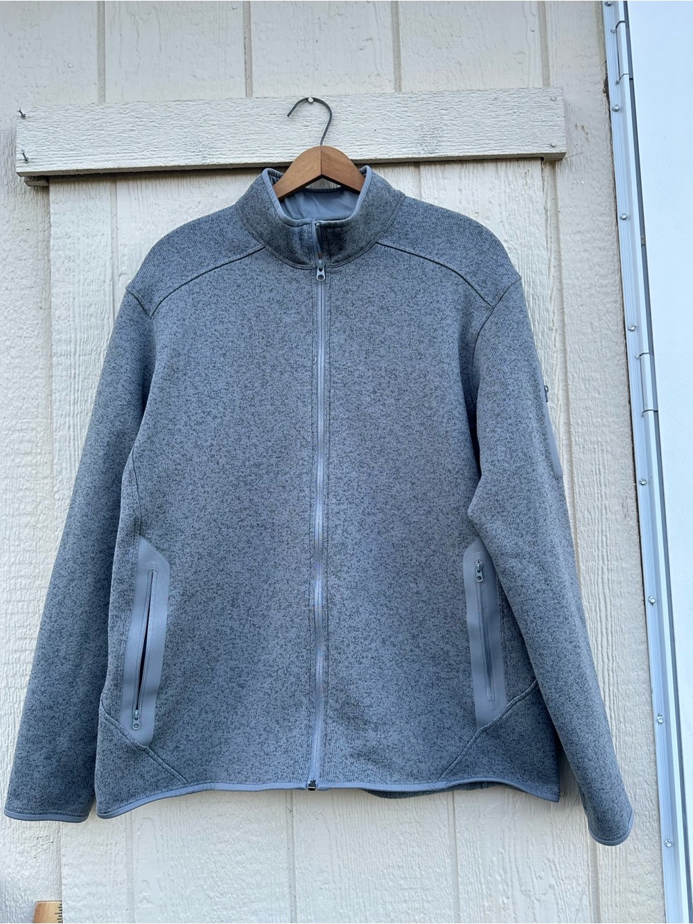 Arc'teryx Men's Covert Full Zip Fleece Knit Cardigan Jacket Size XL Gray